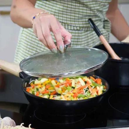 poele-28-cm (4).webp