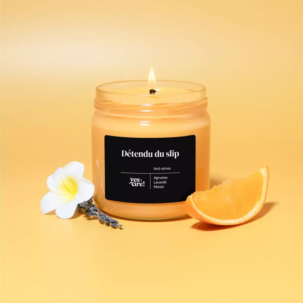 bougie-vegetale-yescire-aux-huiles-essentielles-et-monoi-made-in-france.jpeg.webp