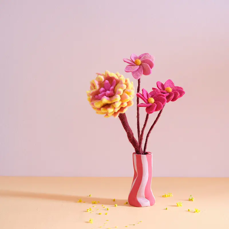 aveva_dahlia_grande (1).webp