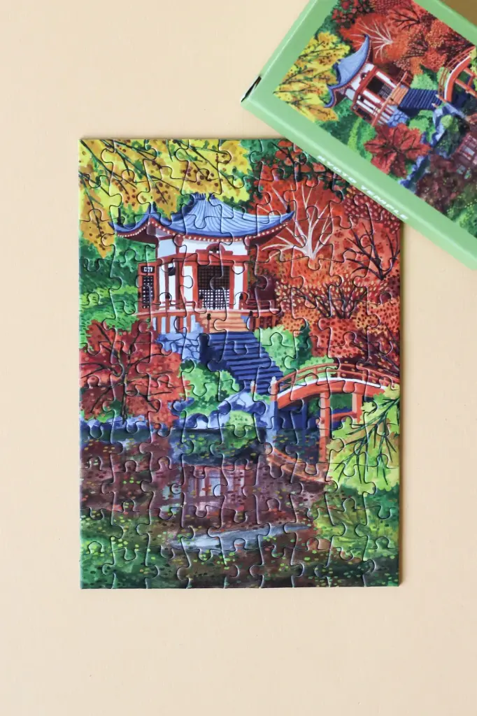 Piecely_Kyoto_Temple_Minipuzzle_99_Teile_Ellen_Goezel-Niehoff-3.webp