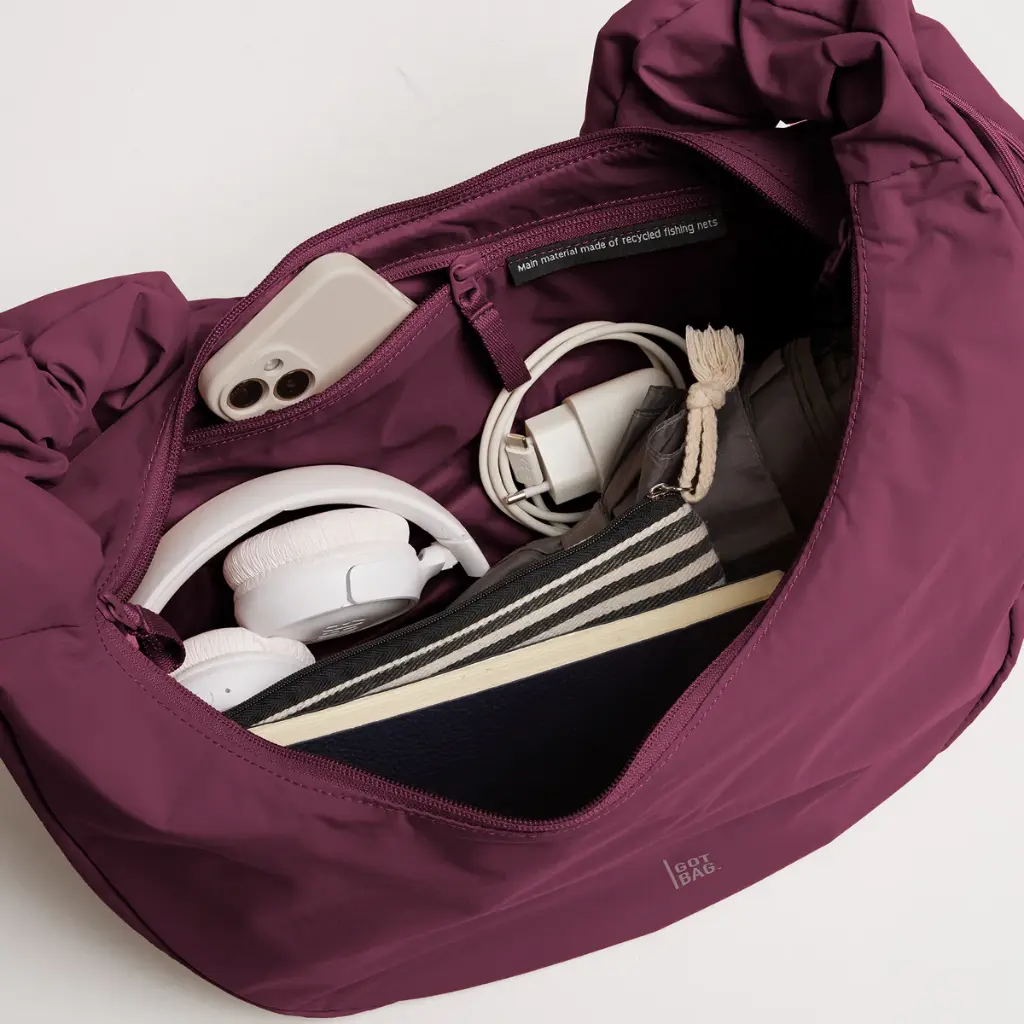 250425_MOON_BAG_RUFFLE_kraken_moods_03.webp