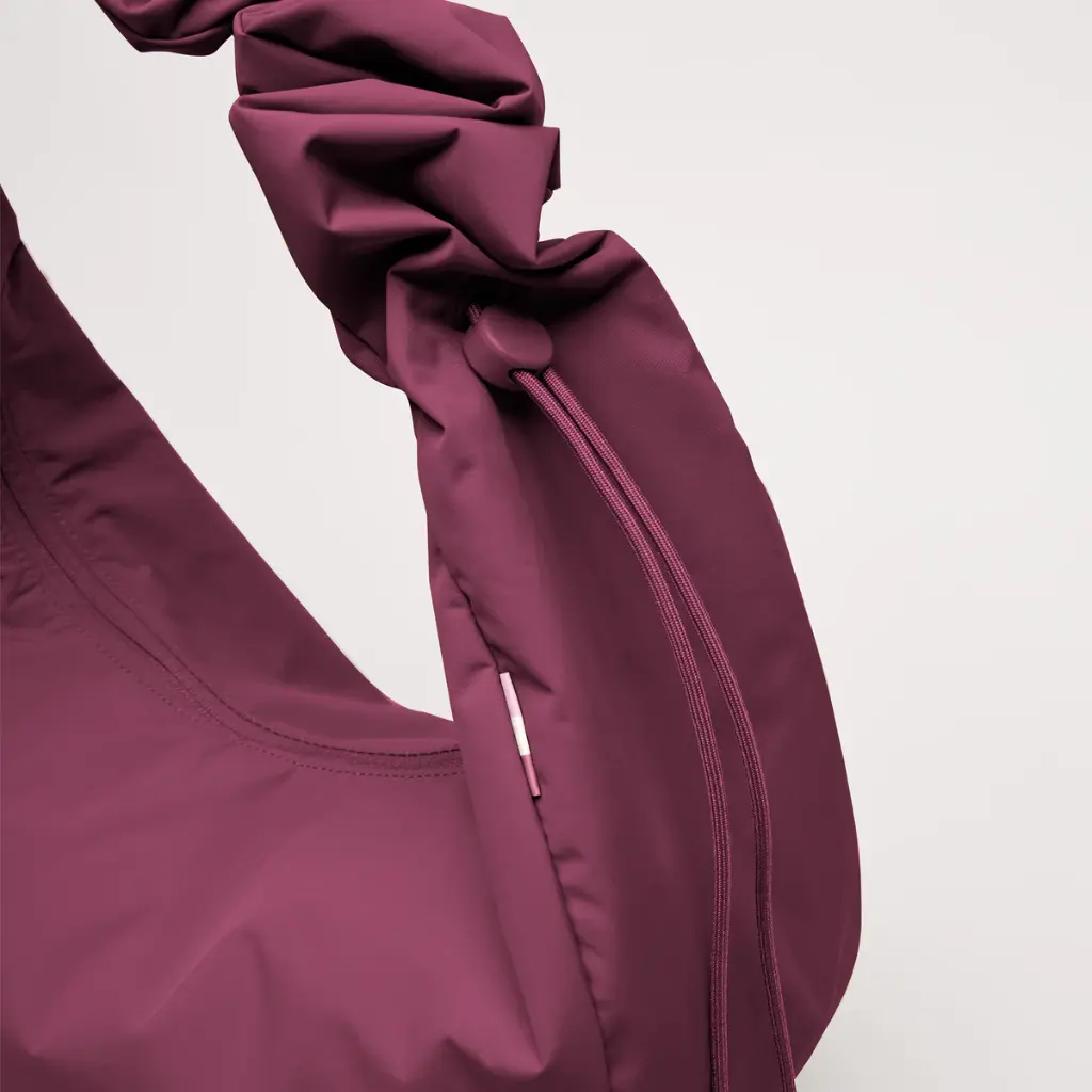 250224_MOON_BAG_RUFFLE_kraken_moods_04.webp