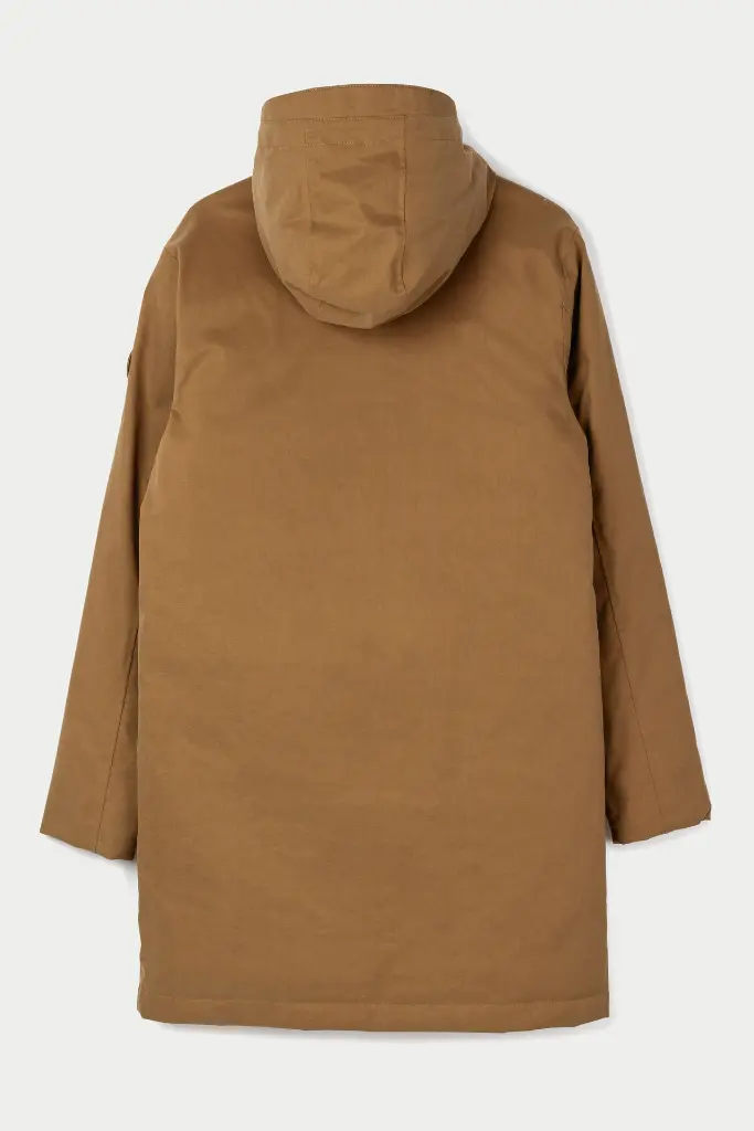 T3313-BRE-BUTTERNUT-FW26-02.webp