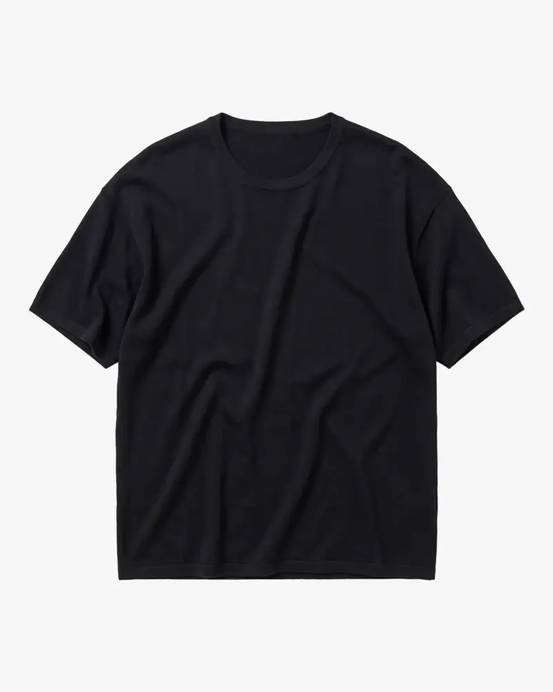 Cashmere_knit_t-shirt-Knits-2080113-1300_Black_Jet-2.webp
