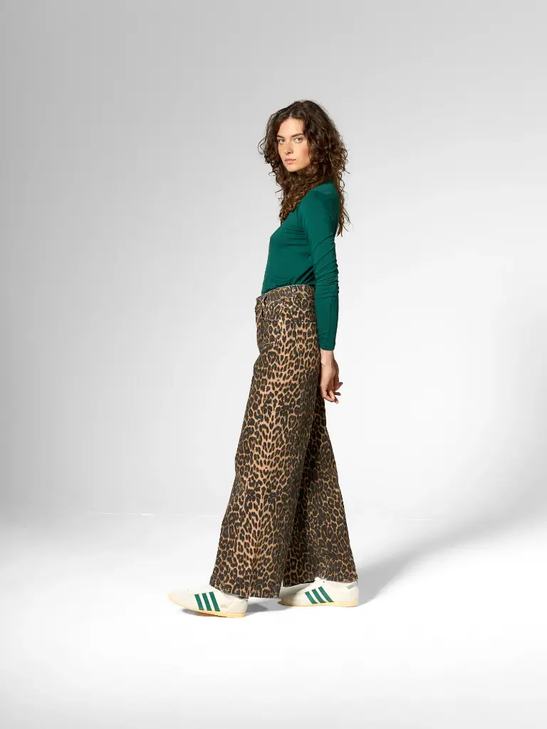 62510B_247.webp