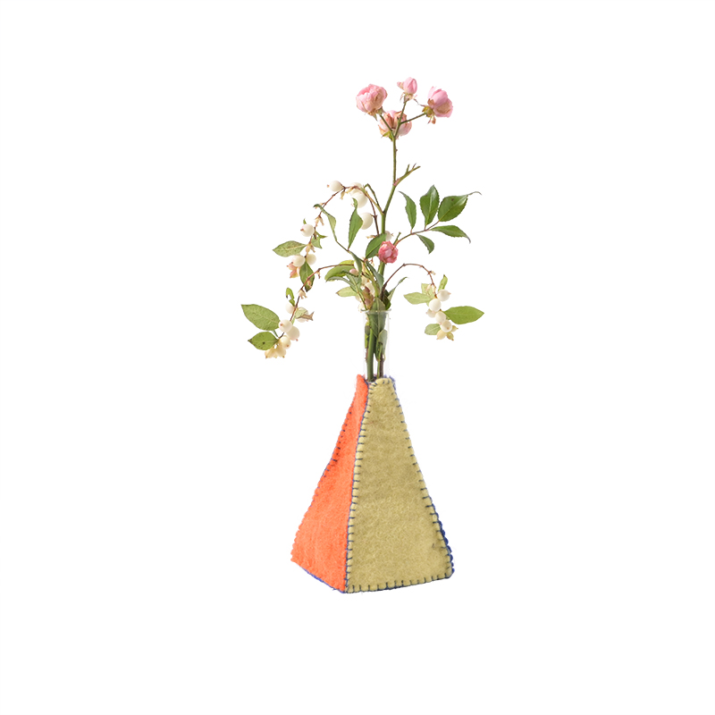 [AVE-2369] Aveva Design | Vase en laine  - Pyramid 4 couleurs